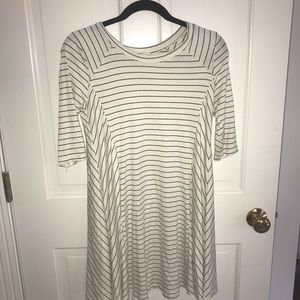 Quarter sleeve T-shirt dress
